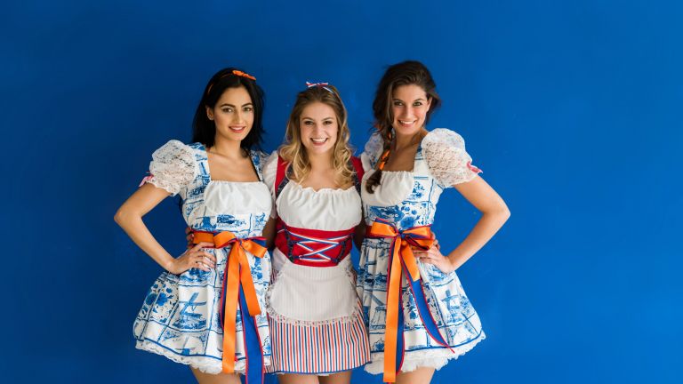 Hollandse Meisjes - Dutch Ladies