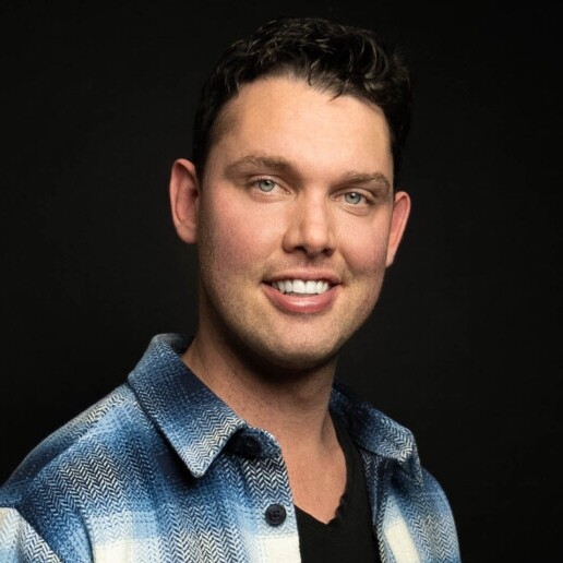 Singer (male) Enschede  (NL) 