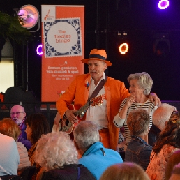 Wilhelmus The Orange Man - Musical Presenter