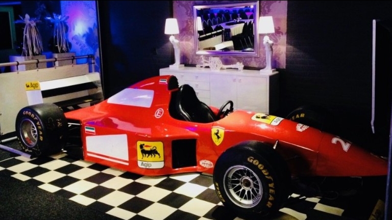 F1 Race Simulator