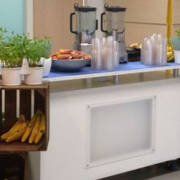 Smoothie bar on location