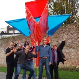 Workshop: Building a Giant Kite