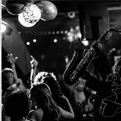 Saxophonist Barneveld  (NL) 