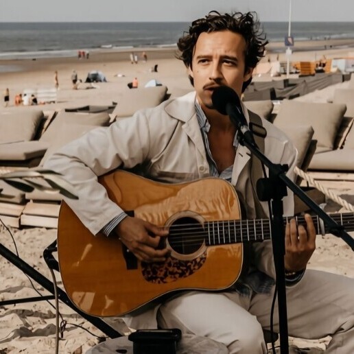 Singer (male) Lisse  (NL) 