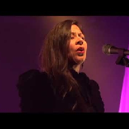Singer (female) Rotterdam  (NL) Ivy Lemos