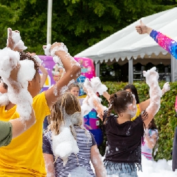 Kids show Leiden  (NL) Foam party with KidzDJ Blijwin