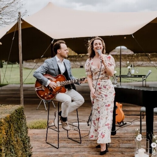 Singer (female) Schimmert  (NL) 