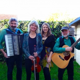 Irish Swing Folk band UNICORN