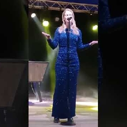 Nelleke Honning allround zangeres