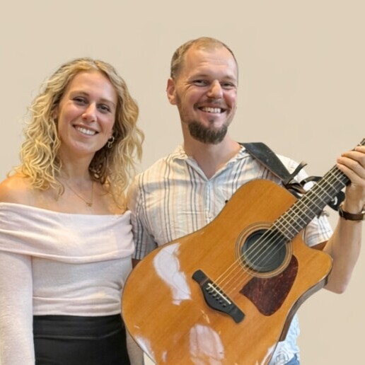 Singer (female) Breda  (NL) 