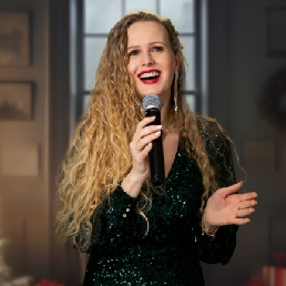 Zangeres Soest  (NL) Christmas singer Kaily van Starrenburg