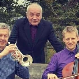 Band Den Haag  (NL) Triple Berry Trio