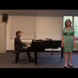 Singer (female) Amersfoort  (NL) Duo Liza & Petros - Voice (alto) & Piano