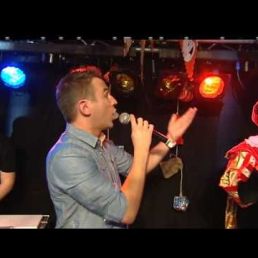 De Sint TV Show met Ricardo