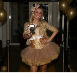 Kerst hostesses | Golden theme acts