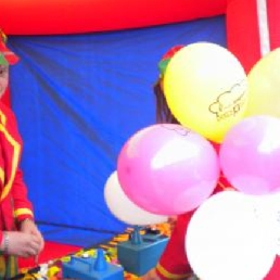 Balloon artist Heinenoord  (NL) Balloon stand helium