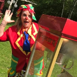 Foodtruck Heinenoord  (NL) Clowns Popcorn stand