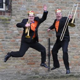 Dixie Duo Swing 'n Roll