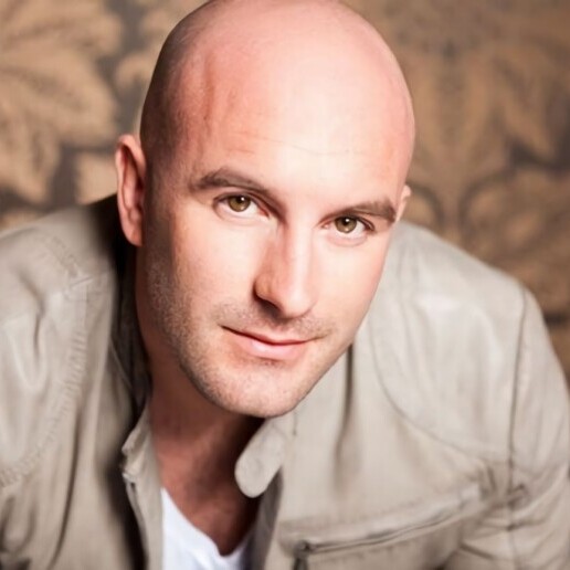 Singer (male) Eindhoven  (NL) 