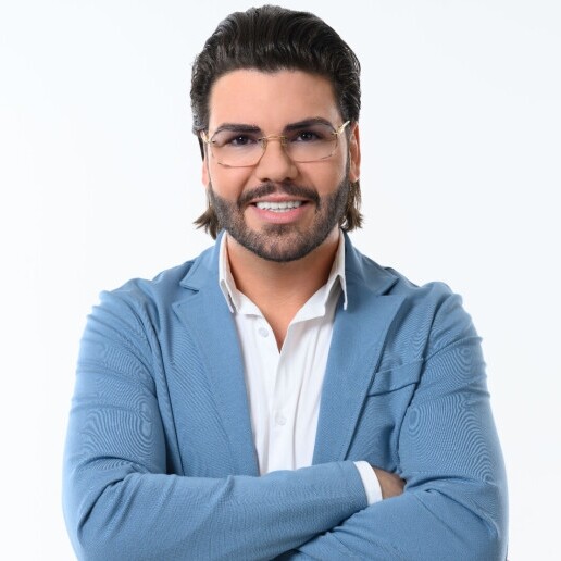 Singer (male) Tilburg  (NL) 