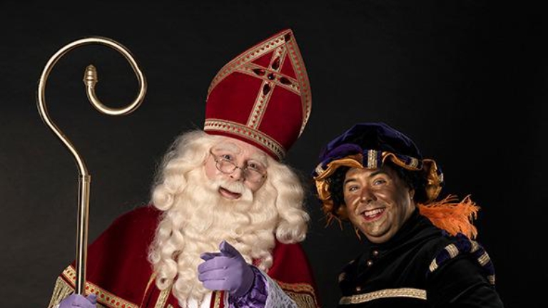 ShowGirls of Magic X Sinterklaas