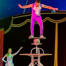 Indoor kerstcircus op uw event