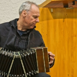 Accordionist Deventer  (NL) Solo Bandoneonist Wil Boonstra