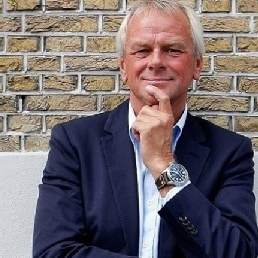 Rene Boender presenter/daily chairman