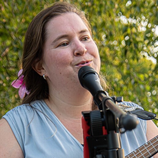 Singer (female) Berkel en Rodenrijs  (NL) 