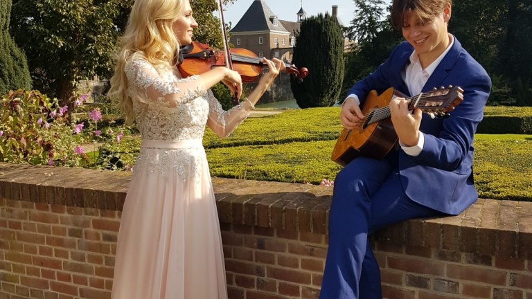 Strings Attached - wedding music