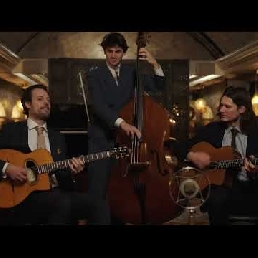 The Maccaferri's ★ Italian gypsy jazz