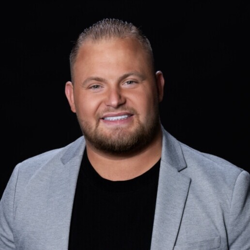 Singer (male) Olst  (NL) 