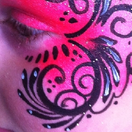 Face painting by Bernette Borgers