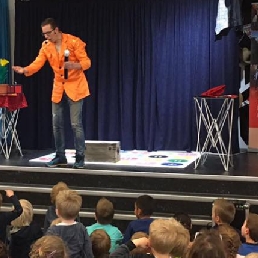 Family Magic Show Tim Wijst (lay gr.)