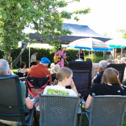 EVA BOS: Living Room Concert