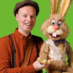 The Easter Bunny - Puppeteer, Handout Act