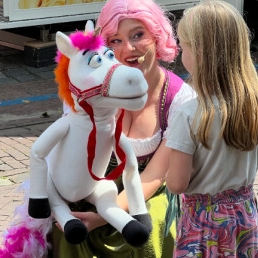 Actor Culemborg  (NL) Luna the Singing Unicorn