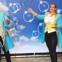 Trainer/Workshop Heinenoord  (NL) Bubbles and bubbles - bubble blowing workshop