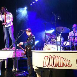 Booming Pianos Small
