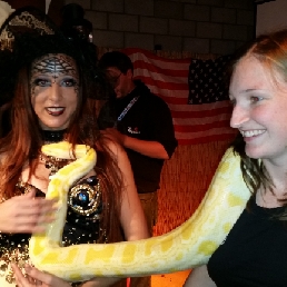 Halloween Act - snake charmer m/f