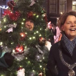 Actor Wassenaar  (NL) The Christmas tree that sings and walks