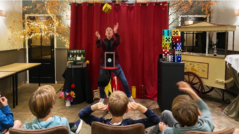 Children's magician Jan Smulders