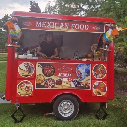 Nachos and Burritos Mexican food truck