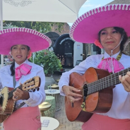 Frida Kahlo the pink mariachi duo/trio