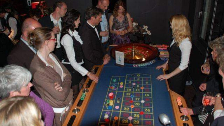 Roulette table