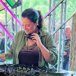 DJ Melanie