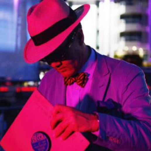 DJ Amsterdam  (NL) 