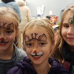 Face painting at your Christmas party etc