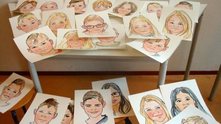Realistische portretten op scholen