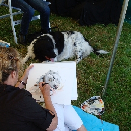 Honden en poezen tekenaar